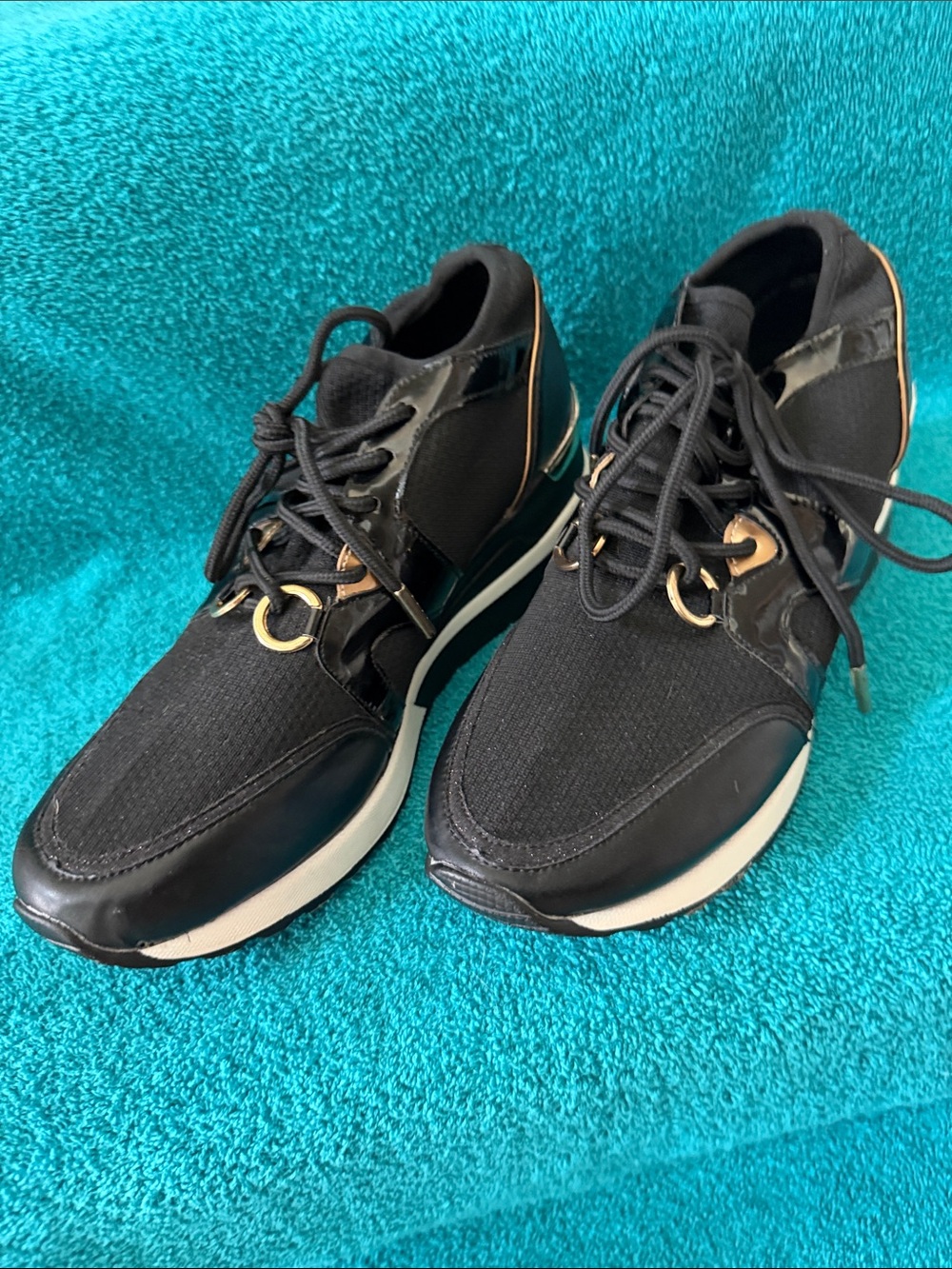 Womens Black Sneakers with Gold Trim - Casual Lace-Up Style